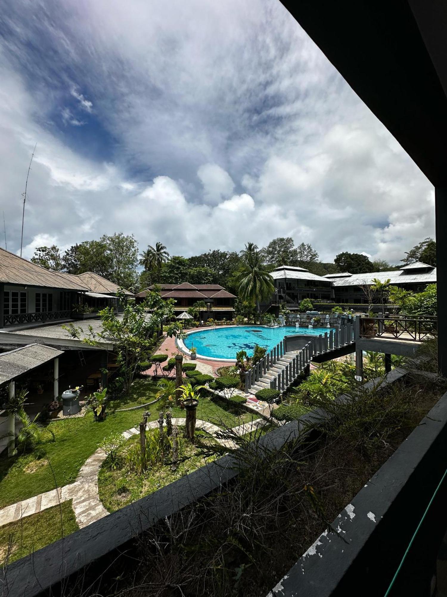 Beach Resort - Arwana Perhentian Besar Kampung Kuala Besut Dış mekan fotoğraf