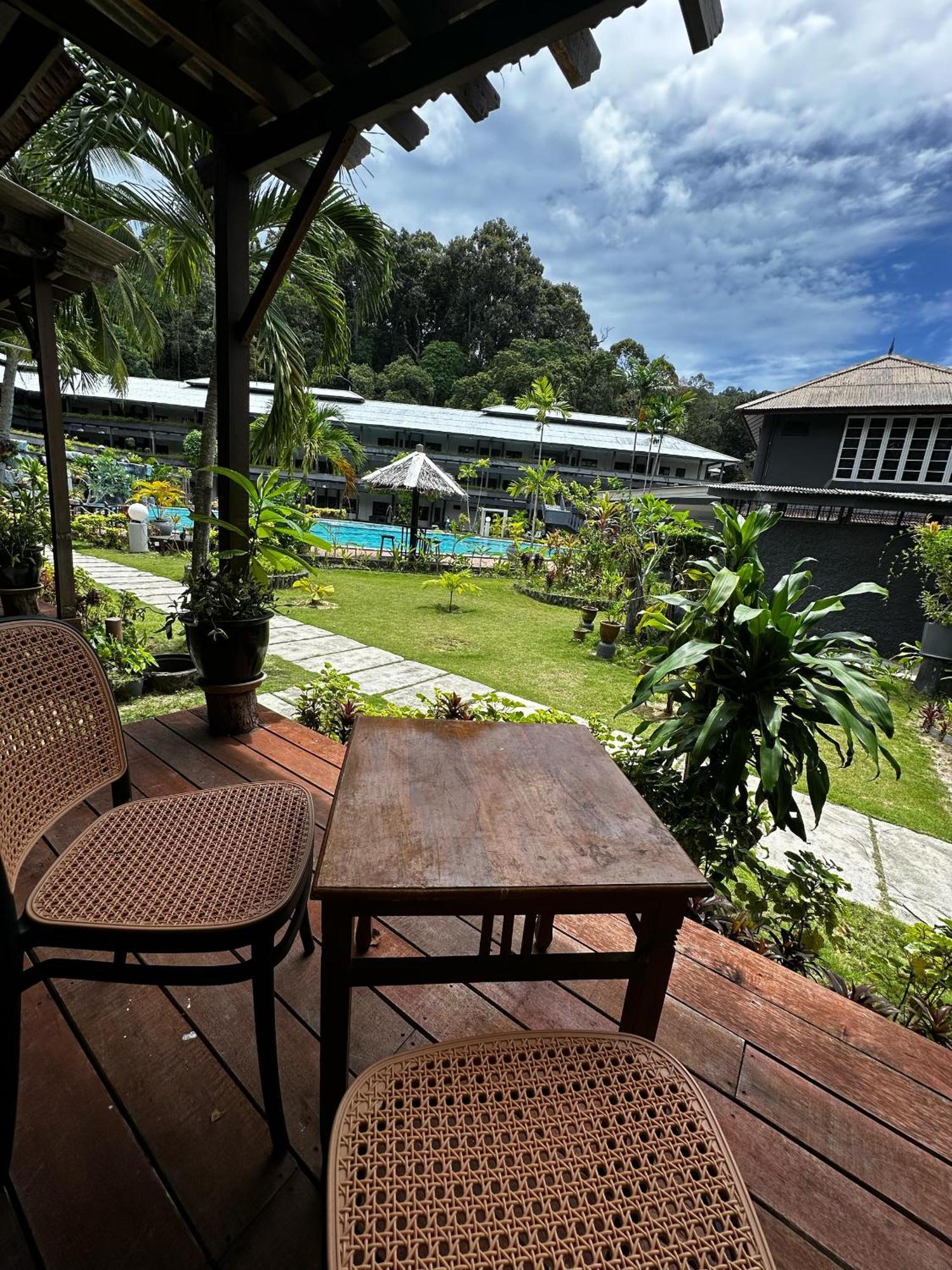 Beach Resort - Arwana Perhentian Besar Kampung Kuala Besut Dış mekan fotoğraf