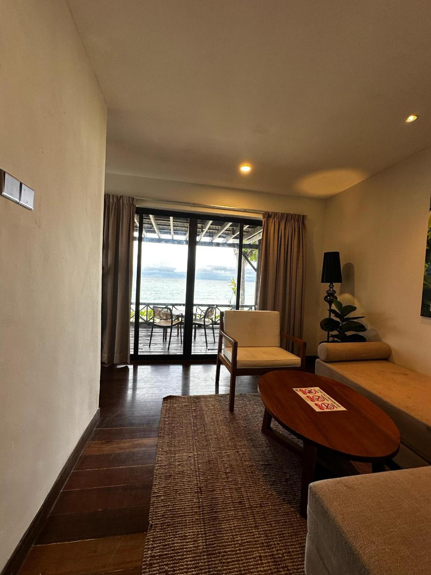 Beach Resort - Arwana Perhentian Besar Kampung Kuala Besut Dış mekan fotoğraf