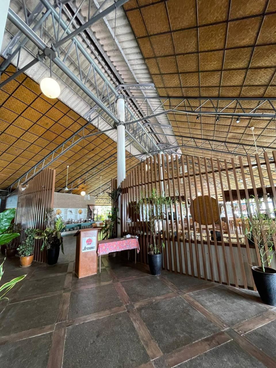 Beach Resort - Arwana Perhentian Besar Kampung Kuala Besut Dış mekan fotoğraf
