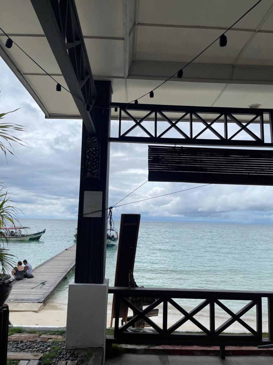 Beach Resort - Arwana Perhentian Besar Kampung Kuala Besut Dış mekan fotoğraf