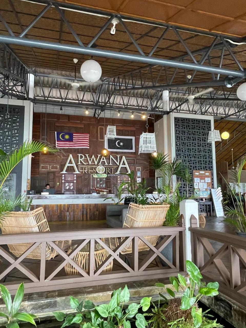 Beach Resort - Arwana Perhentian Besar Kampung Kuala Besut Dış mekan fotoğraf